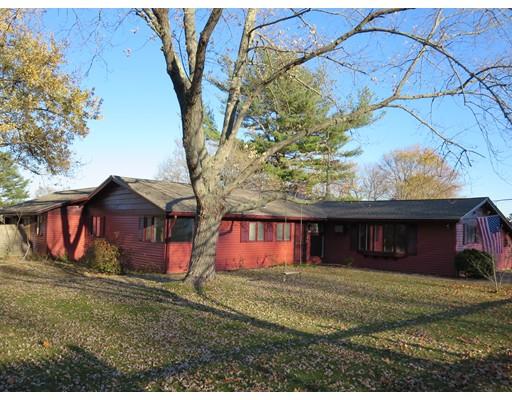 25 Radcliff Rd, Beverly, MA 01915 photo 1