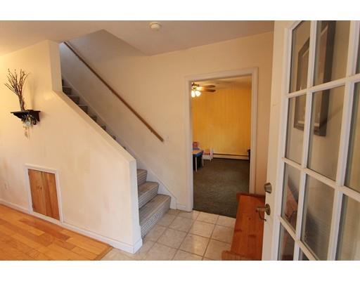 38 Taft Ave, Mendon, MA 01756 photo 5