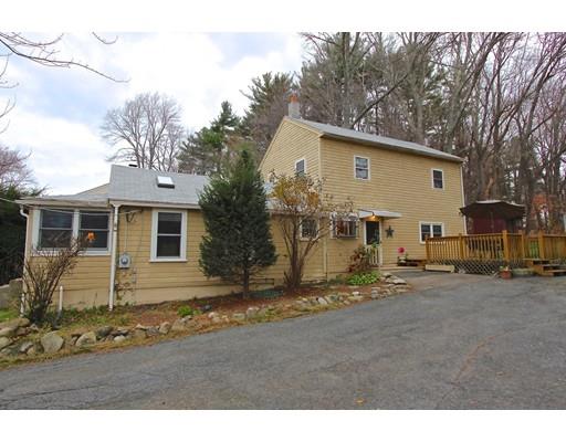 38 Taft Ave, Mendon, MA 01756 photo 2