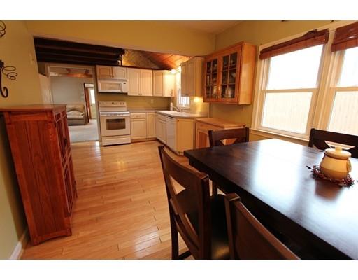 38 Taft Ave, Mendon, MA 01756 photo 7