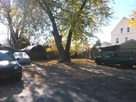 17-19 Demond Ave, Springfield, MA 01107 photo 2