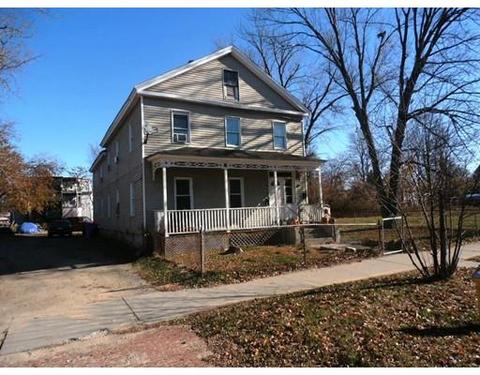 37 Stebbins St, Springfield, MA 01109 photo 1