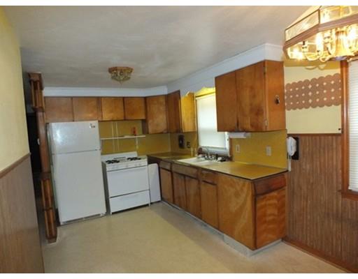 128 Bretton Rd, Springfield, MA 01119 photo 7