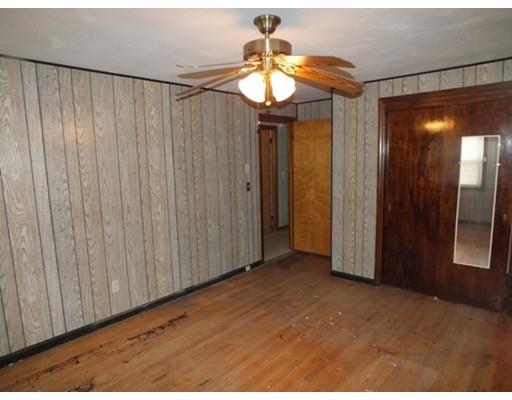 128 Bretton Rd, Springfield, MA 01119 photo 13