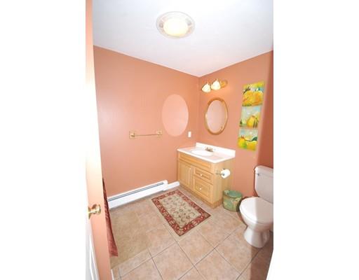 15 Brousseau Dr, Upton, MA 01568 photo 28