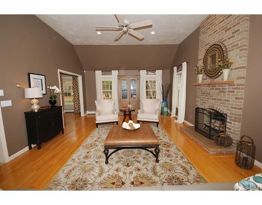 15 Brousseau Dr, Upton, MA 01568 photo 5