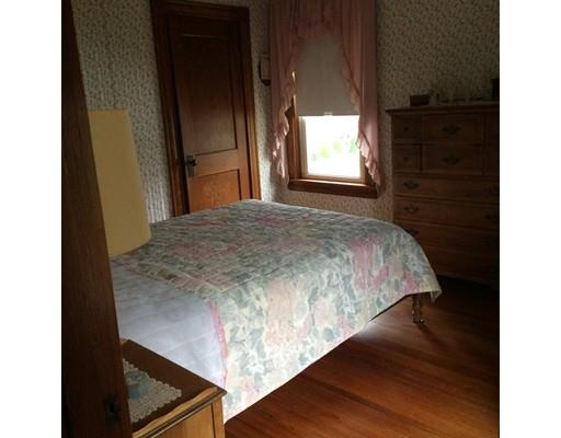 107 Spencer St, Fall River, MA 02721 photo 8
