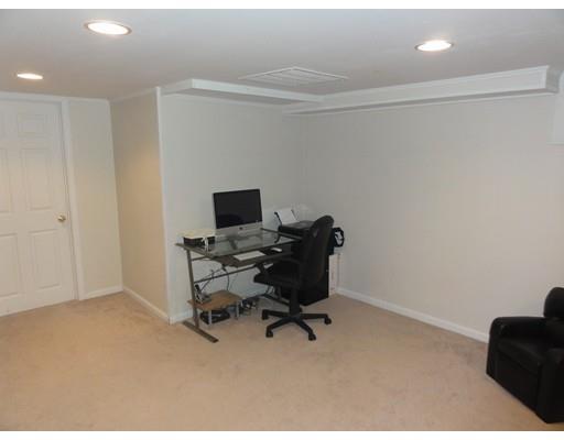40 Macarthur Blvd, Danvers, MA 01923 photo 22