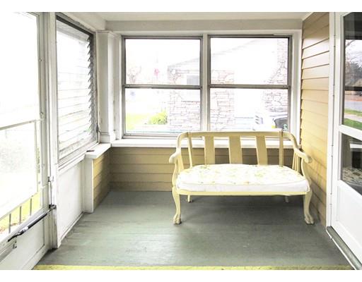 47 Preston St, Springfield, MA 01109 photo 5