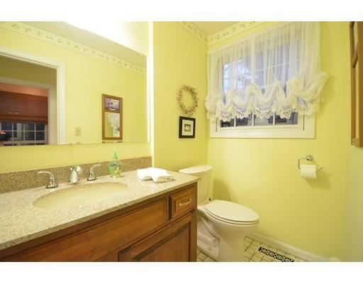 14 Danielle Ln, Mansfield, MA 02048 photo 20