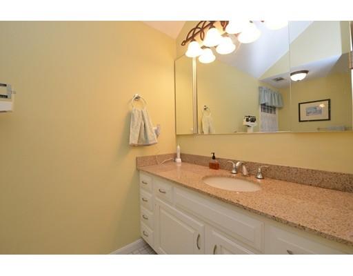 14 Danielle Ln, Mansfield, MA 02048 photo 21