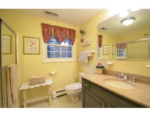 14 Danielle Ln, Mansfield, MA 02048 photo 19