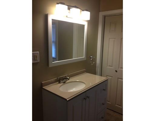 56 Edendale St, Springfield, MA 01104 photo 9