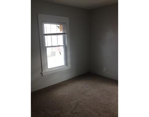 56 Edendale St, Springfield, MA 01104 photo 11