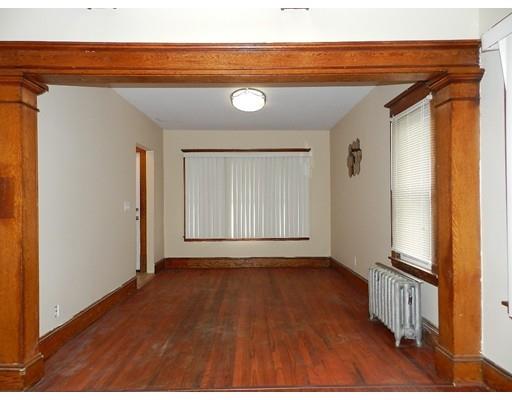 43 Earl St, Springfield, MA 01108 photo 6