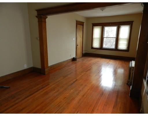 43 Earl St, Springfield, MA 01108 photo 13