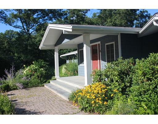8 Crest Dr, Dover, MA 02030 photo 2