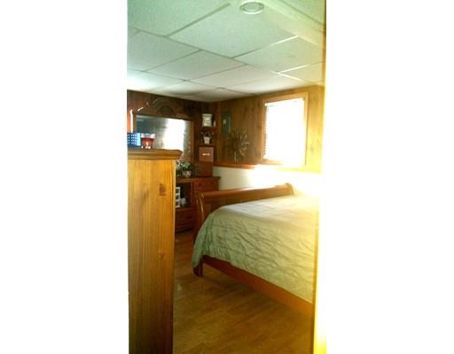 15 Mayflower Ln, East Wareham, MA 02538 photo 9