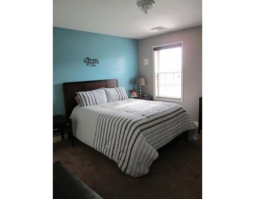 241 Whitefield St, Fall River, MA 02721 photo 11