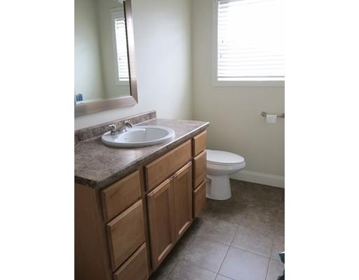 241 Whitefield St, Fall River, MA 02721 photo 24