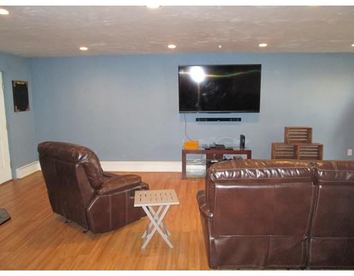 241 Whitefield St, Fall River, MA 02721 photo 6