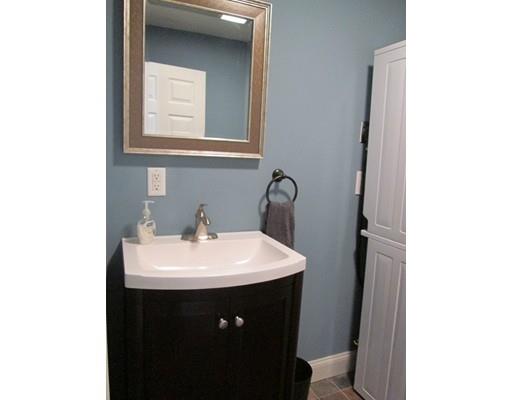 241 Whitefield St, Fall River, MA 02721 photo 10