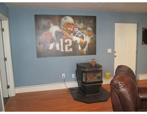241 Whitefield St, Fall River, MA 02721 photo 7
