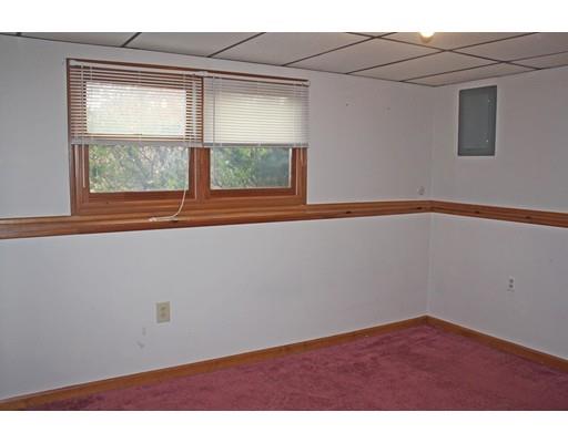 820 Parker St, Springfield, MA 01129 photo 21