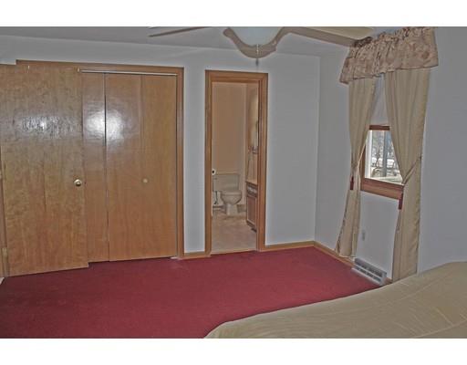 820 Parker St, Springfield, MA 01129 photo 14
