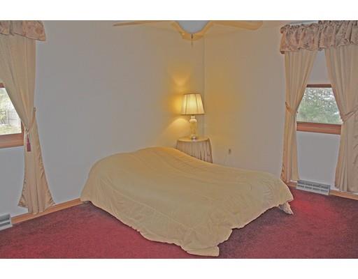 820 Parker St, Springfield, MA 01129 photo 13