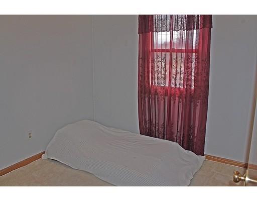 820 Parker St, Springfield, MA 01129 photo 18