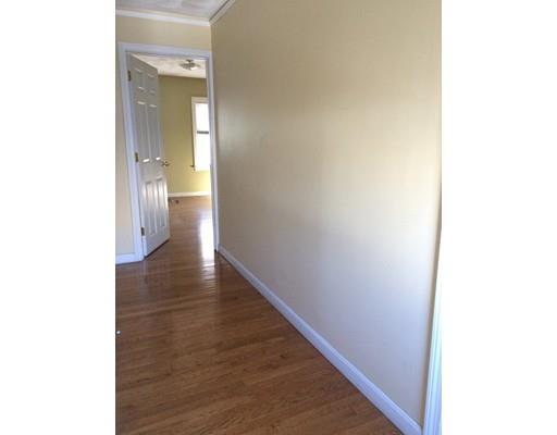 2 Thomas Ct, Gloucester, MA 01930 photo 4