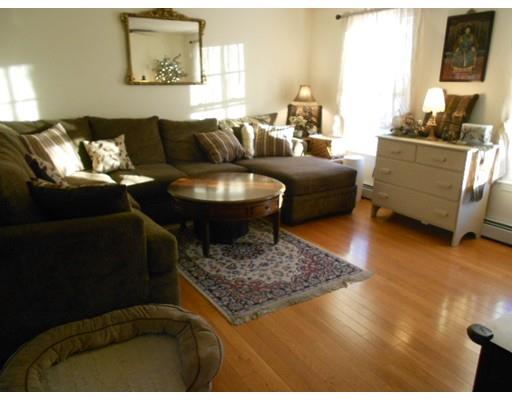 77 Massasoit Rd, Worcester, MA 01604 photo 5