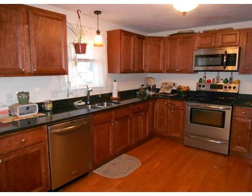 77 Massasoit Rd, Worcester, MA 01604 photo 3