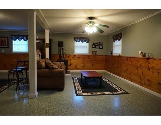 90 Murray Rd, Ashburnham, MA 01430 photo 14