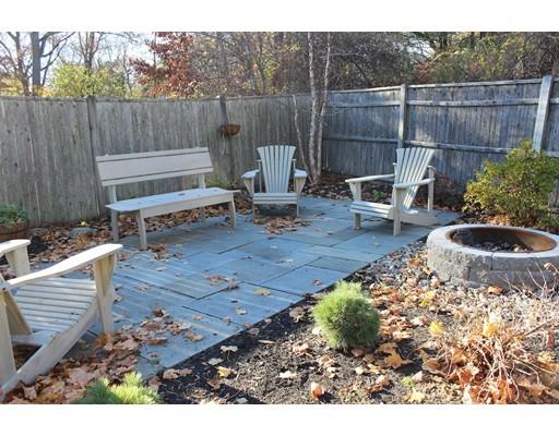 33 Willow Rd, Marblehead, MA 01945 photo 9