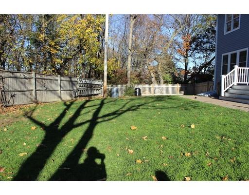 33 Willow Rd, Marblehead, MA 01945 photo 11