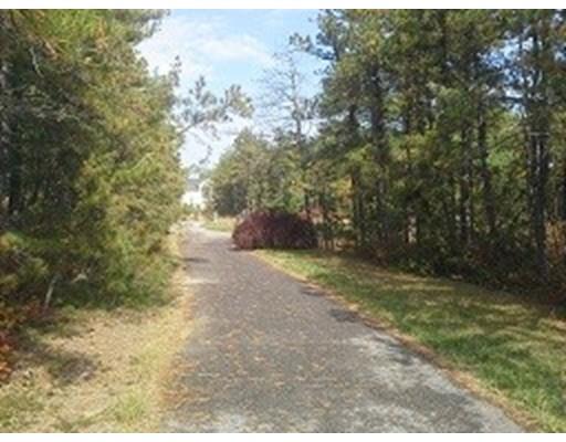 12 Sara Beth Ln, Wareham, MA 02571 photo 2