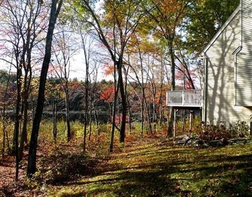 20 Taft Ave, Maynard, MA 01754 photo 5