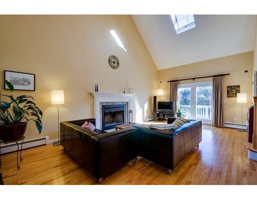 20 Taft Ave, Maynard, MA 01754 photo 13