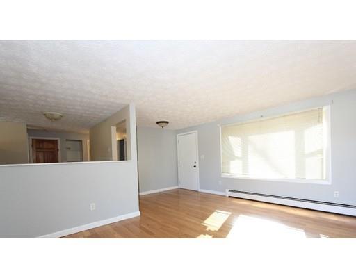 57 Comet Rd, Methuen, MA 01844 photo 4