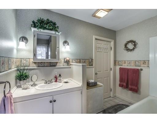 7 Marble St, Gloucester, MA 01930 photo 20