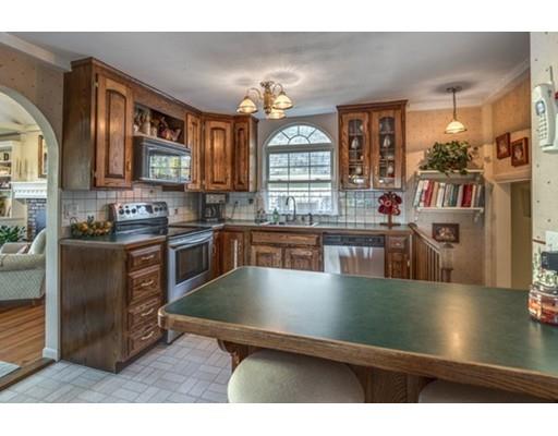 7 Marble St, Gloucester, MA 01930 photo 10