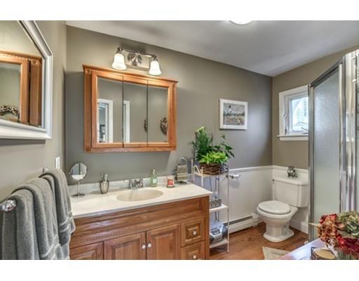 7 Marble St, Gloucester, MA 01930 photo 16