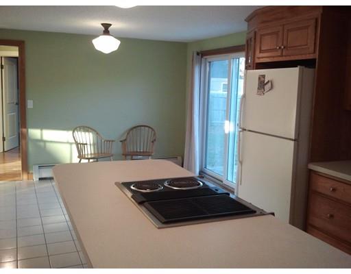 315 Arcadia Blvd, Springfield, MA 01118 photo 11