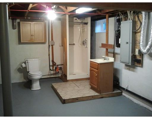 315 Arcadia Blvd, Springfield, MA 01118 photo 21