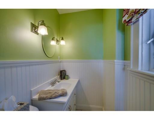 38 Walnut St, Natick, MA 01760 photo 17