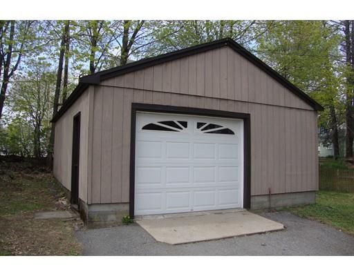 28 Eureka St, Worcester, MA 01603 photo 6