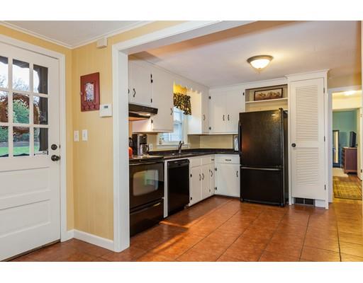 52 Ely Ave, West Springfield, MA 01089 photo 11