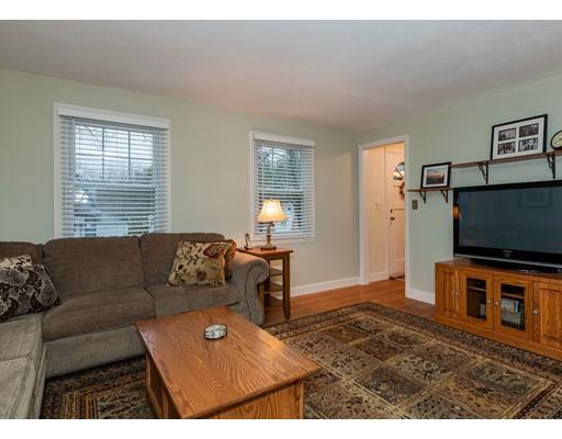 52 Ely Ave, West Springfield, MA 01089 photo 17